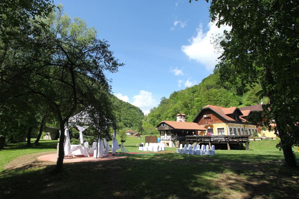 Guesthouse Villa Zelenjak Ventek Kumrovec Exterior foto